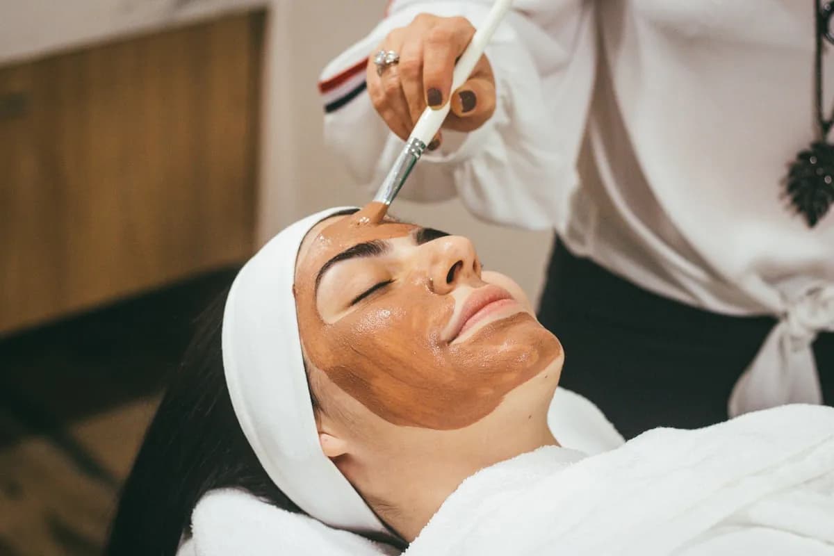 Cách Phân Biệt & Điều Trị Các Loại Mụn Thường Gặp Hiệu Quả Nhất