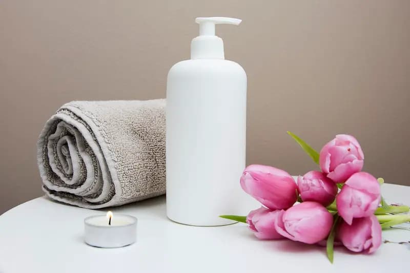 Lợi Ích Của Massage Body Đá Nóng Giúp Giảm Căng Thẳng & Đau Mỏi